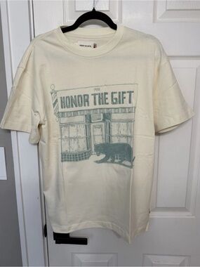 Honor The Gift Barber Shop T-Shirt Beige Cotton Crew Neck Size Small